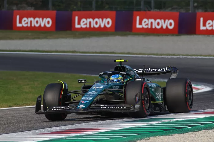 Fernando Alonso, Aston Martin Racing AMR23