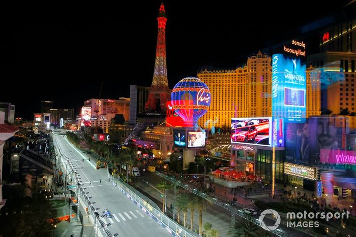Logan Sargeant, Williams FW45 