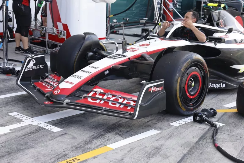Haas VF-23 