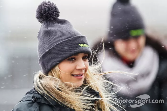 Natalie Decker