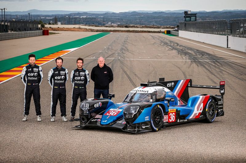 Alpine A480 LMP1 con
André Negrão, Nicolas Lapierre, Matthieu Vaxiviere