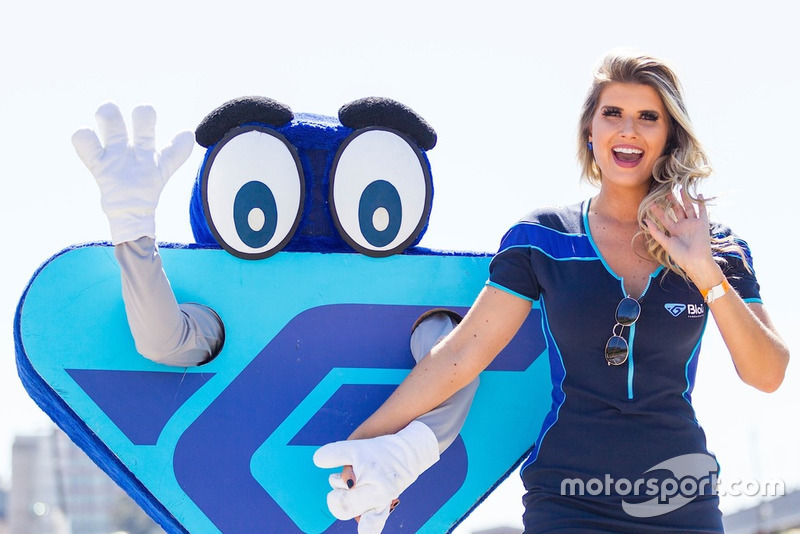 Grid girl
