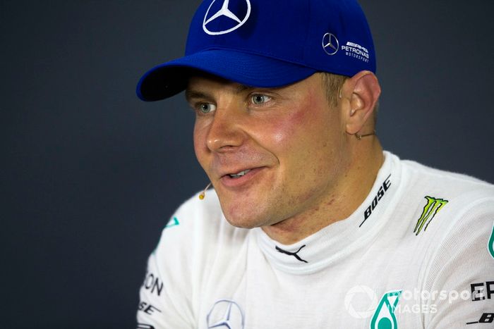 Valtteri Bottas, Mercedes AMG F1 en la conferencia de prensa