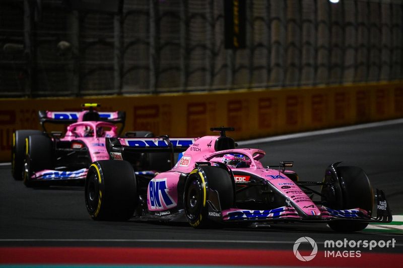Fernando Alonso, Alpine A522, Esteban Ocon, Alpine A522