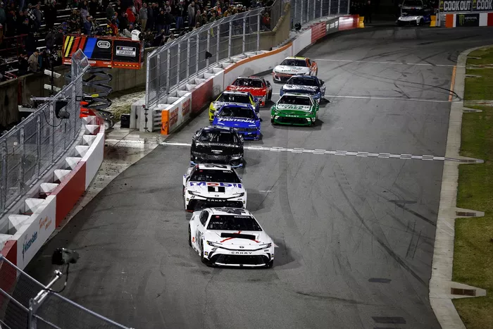 Tyler Reddick, Toyota 23XI Racing, Christopher Bell, Toyota Joe Gibbs Racing