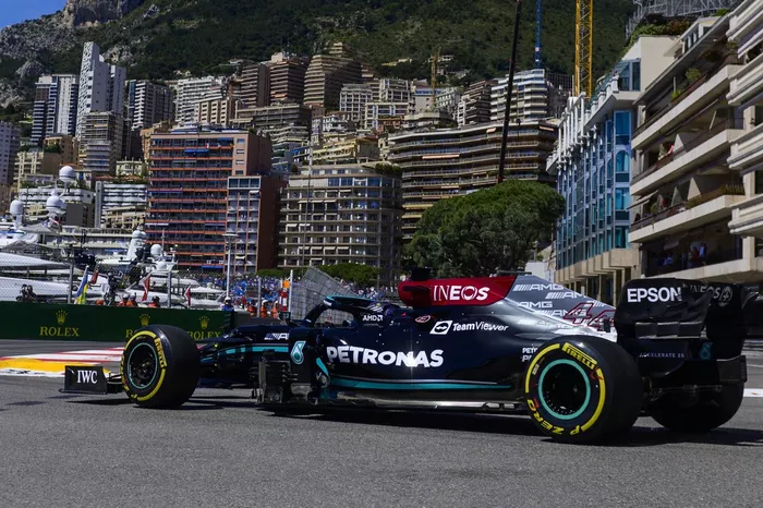 Lewis Hamilton, Mercedes W12