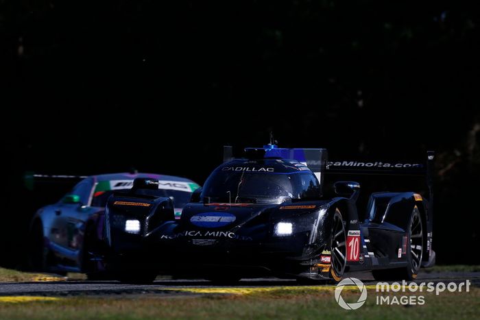 #10 Wayne Taylor Racing Cadillac DPi, P: Renger van der Zande, Jordan Taylor, Ryan Hunter-Reay