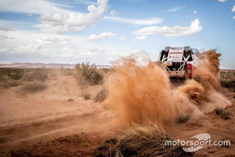 #310 Toyota Gazoo Racing South Africa: Giniel De Villiers, Alexandre Winocq