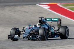 Льюіс Хемілтон, Mercedes AMG F1 W07 Hybrid
