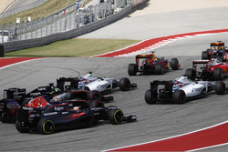 Felipe Massa, Williams FW38, Valtteri Bottas, Williams FW38; Nico Hulkenberg, Force India VJM09; Ca