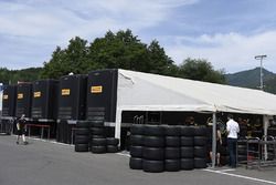 Des pneus Pirelli