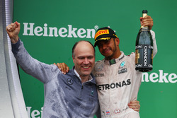 Primo posto per Lewis Hamilton, Mercedes AMG F1 W07