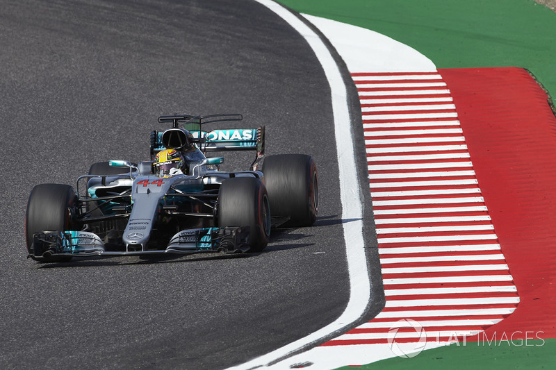 2017: Льюис Хэмилтон, Mercedes F1 W08 Hybrid