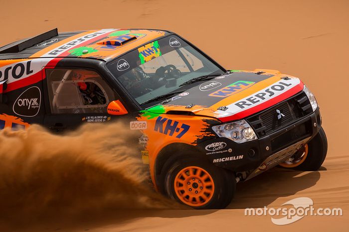 Isidre Esteve, J.M. Villalobos, KH-7 Rally Team