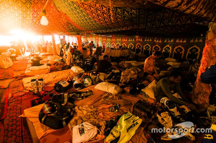 Aspectos del vivac esta mañana 