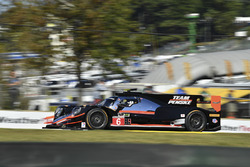 #6 Team Penske ORECA 07: Helio Castroneves, Simon Pagenaud, Juan Pablo Montoya