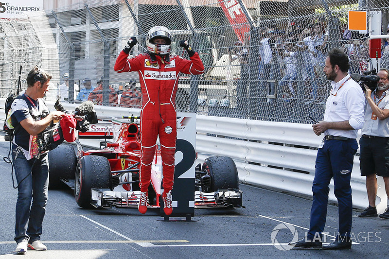Переможець Себастьян Феттель, Ferrari
