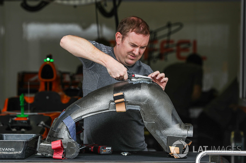 McLaren MCL32: Sitzschale