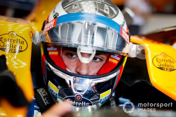 Carlos Sainz Jr, McLaren