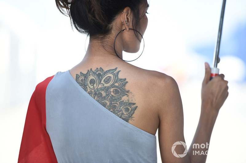 Grid girl