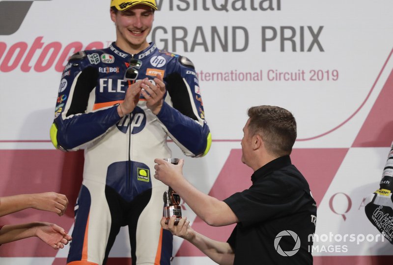 Podio: il vincitore della gara Lorenzo Baldassarri, Pons HP40