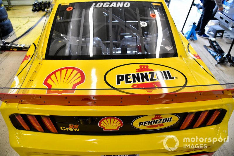 Joey Logano, Team Penske, Ford Mustang Shell Pennzoil