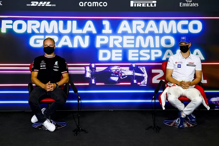 Valtteri Bottas, Mercedes e Mick Schumacher, Haas F1 in conferenza stampa