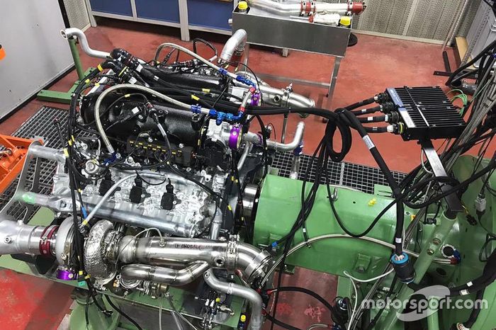 Glickenhaus 007 LMH il motore della Pipo Motors