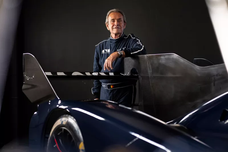 Jacky Ickx, Genesis Magma Racing Genesis