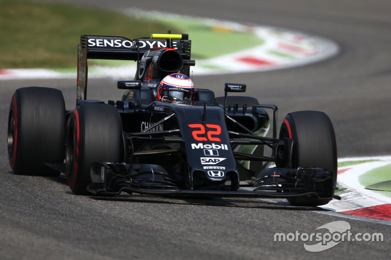 14. Jenson Button, McLaren Honda MP4-31
