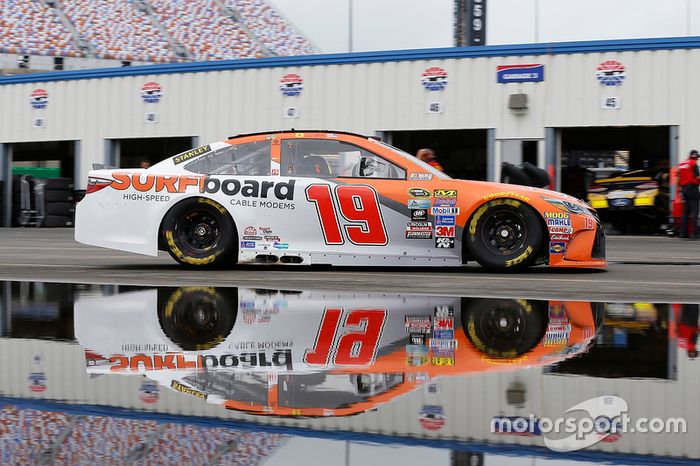 Carl Edwards, Joe Gibbs Racing Toyota