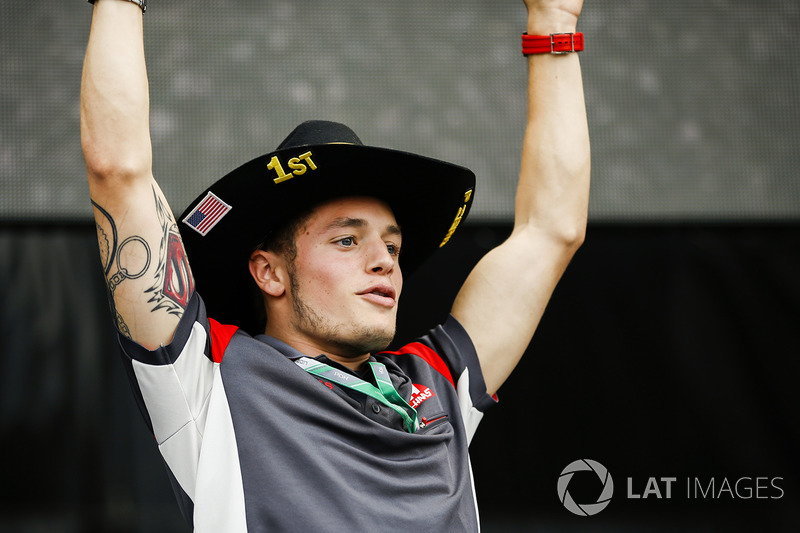 Santino Ferrucci, Haas F1 Team, sul palco