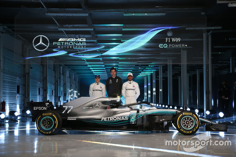 Presentación del nuevo coche