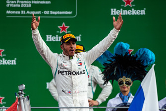 Le vainqueur Lewis Hamilton, Mercedes AMG F1 W09