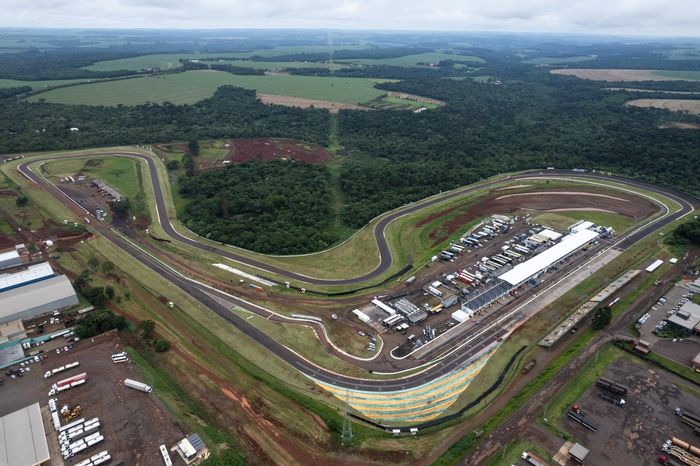 Vista aérea do autódromo de Cascavel