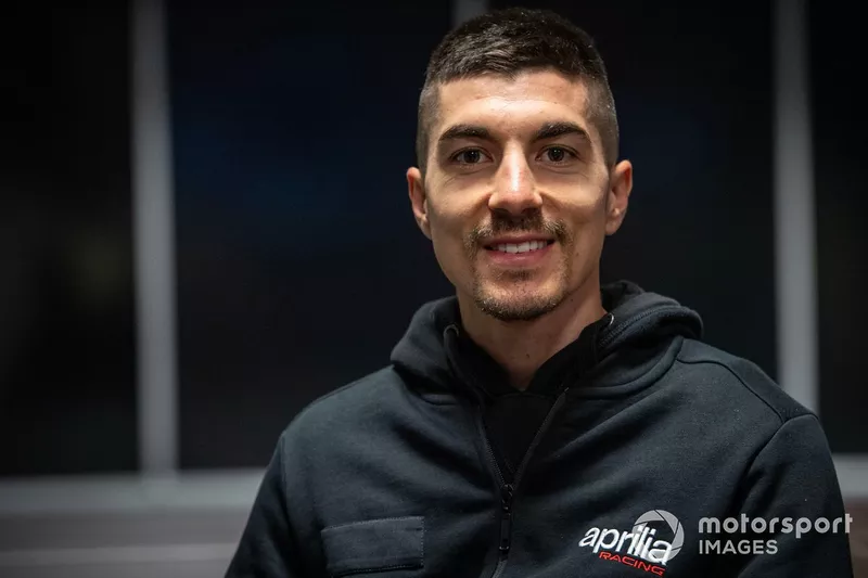 Maverick Vinales, Aprilia Racing Team