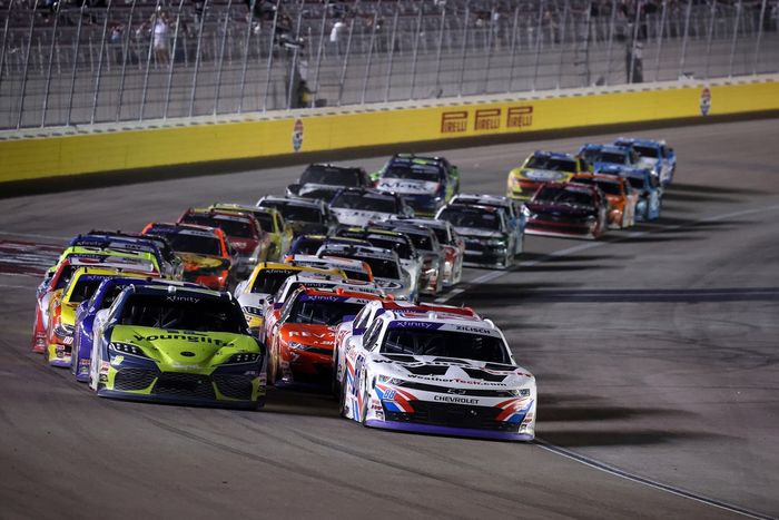 Connor Zilisch, JR Motorsports Chevrolet, Aric Almirola, Joe Gibbs Racing Toyota