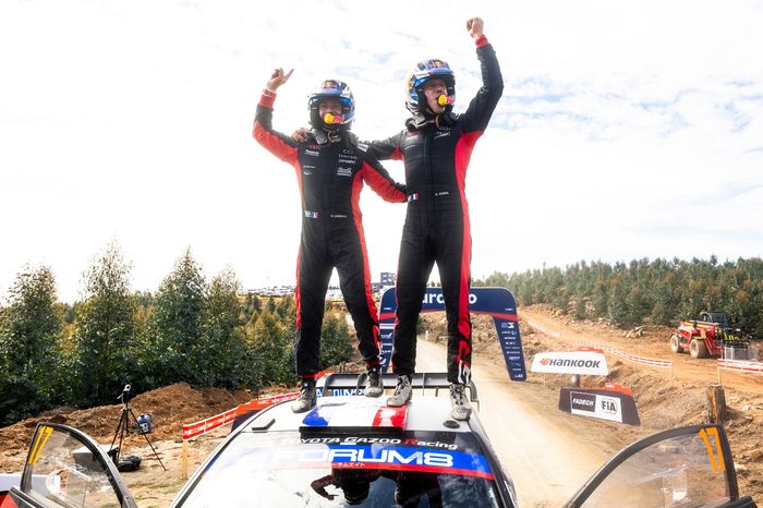 Winners Sébastien Ogier, Vincent Landais, Toyota Gazoo Racing WRT Toyota GR Yaris Rally1