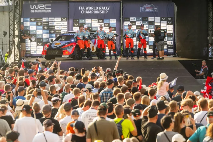 Ott Tänak, Martin Järveoja, Hyundai World Rally Team Hyundai i20 N Rally1, Thierry Neuville, Martijn Wydaeghe, Hyundai World Rally Team Hyundai i20 N Rally1, Adrien Fourmaux, Alexandre Coria, Hyundai World Rally Team Hyundai i20 N Rally1