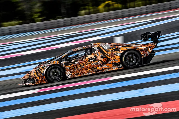 Lamborghini SCV12