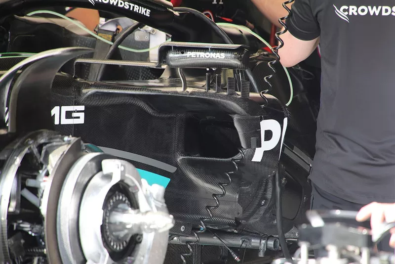 Détails techniques de la Mercedes W14
