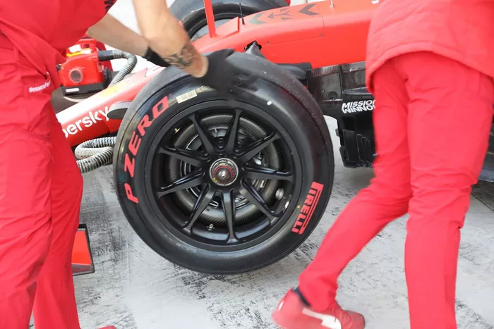 Ferrari SF90 front tire