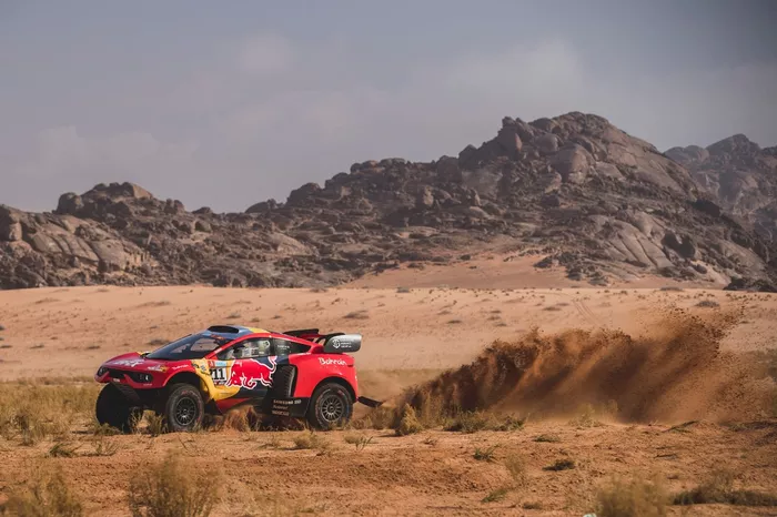 #211 Bahrain Raid Xtreme Prodrive: Sebastien Loeb, Fabian Lurquin