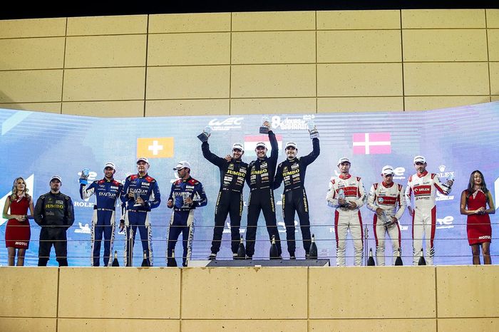 Podio P2 AM: Ganador de la carrera #29 Racing Team Nederland Oreca 07 - Gibson: Frits Van Eerd, Giedo Van Der Garde, Job Van Uitert, segundo lugar #70 Realteam Racing Oreca 07 - Gibson: Esteban García, Loic Duval, Norman Nato, tercer lugar #20 High Class Racing Oreca 07 - Gibson: Anders Fjordbach, Dennis Andersen, Robert Kubica 