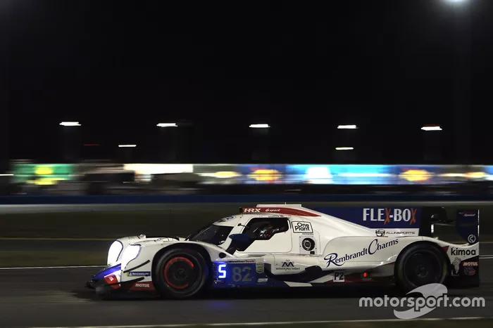 #82 DragonSpeed ORECA LMP2 07: Fabian Schiller, Christopher Mies, Devlin Defrancesco, Eric Lux