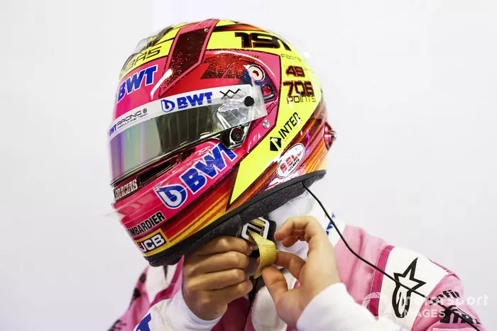 Sergio Pérez, Racing Point, utilizando un casco de edición especial