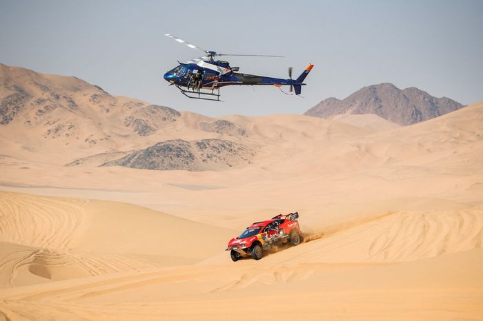 #305 Bahrain Raid Xtreme Hunter: Sebastien Loeb, Daniel Elena