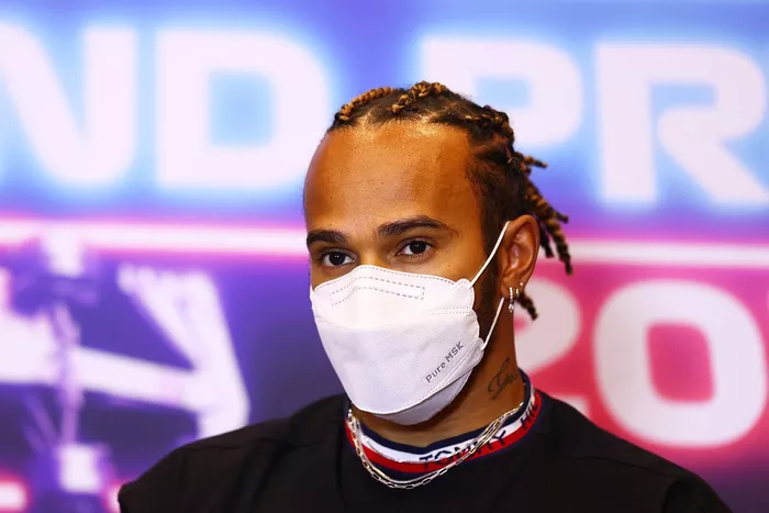 Lewis Hamilton, Mercedes en la conferencia de prensa