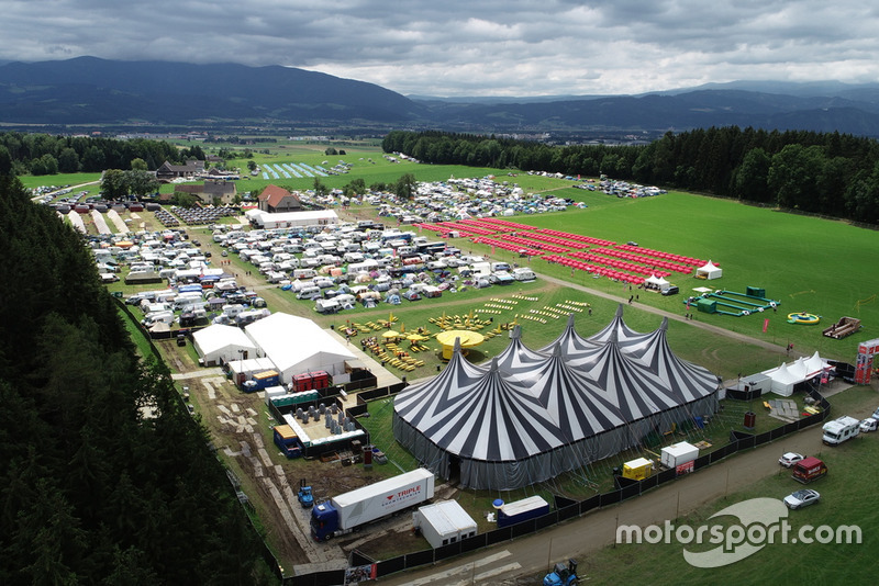 Sfeerimpressie Grand Prix van Oostenrijk en Fan Village