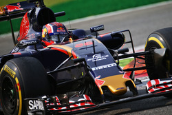 Данііл Квят, Scuderia Toro Rosso STR11